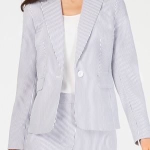 Le Suit Single-Button Seersucker Pantsuit